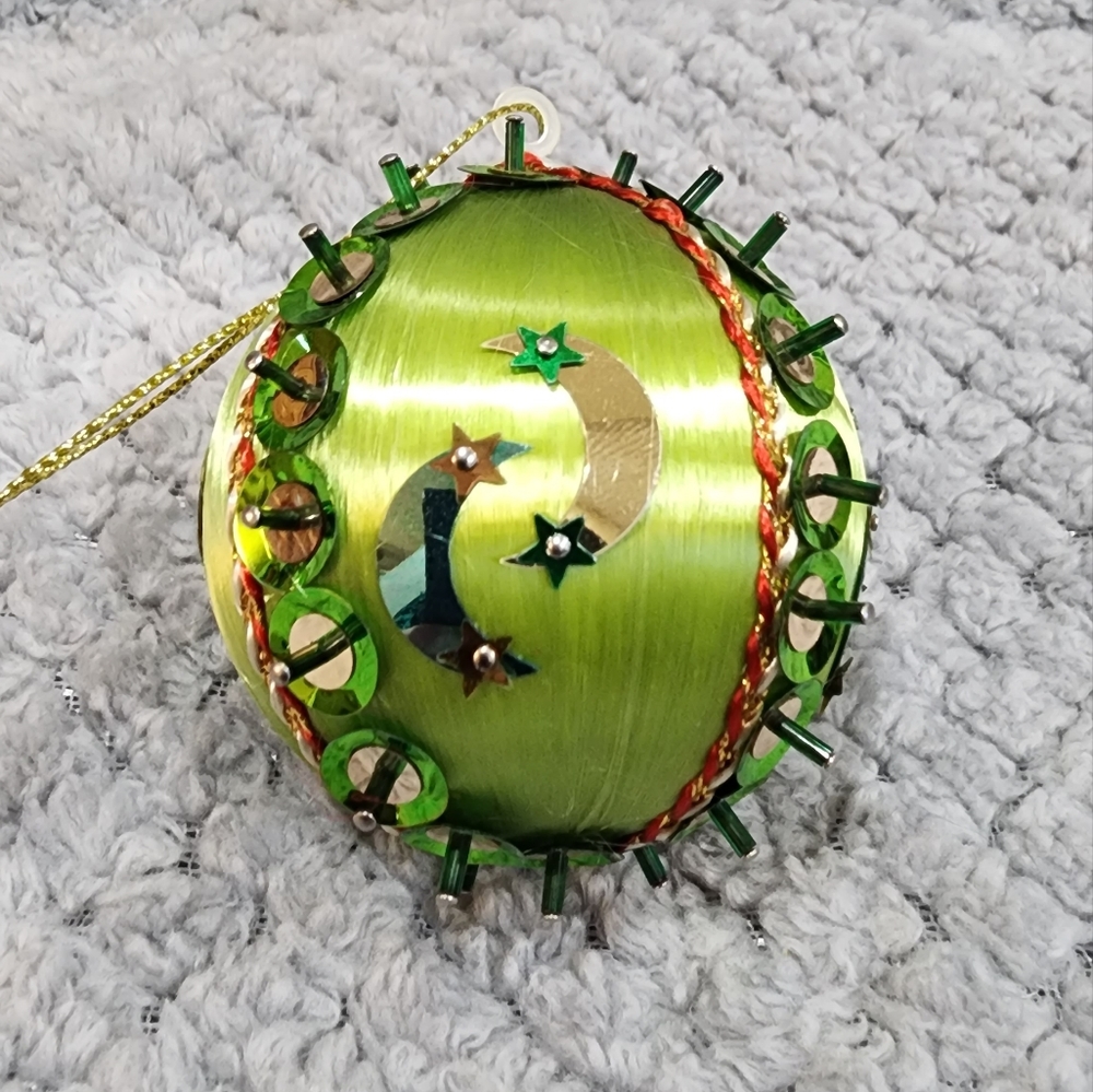 Vintage 60's Handmade Pin Ornament.